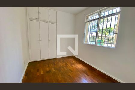 Quarto 1 de apartamento para alugar com 3 quartos, 110m² em Santa Lúcia, Belo Horizonte