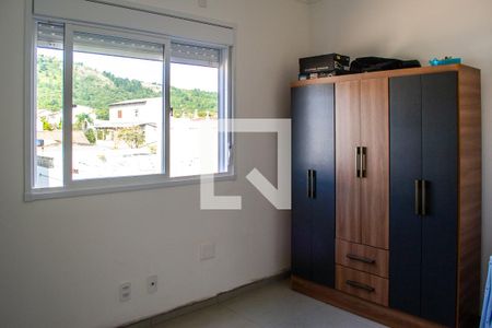 Quarto 2 de casa de condomínio para alugar com 2 quartos, 81m² em Campo Novo, Porto Alegre