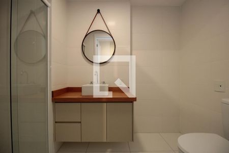 Banheiro de kitnet/studio à venda com 1 quarto, 27m² em Sumarezinho, São Paulo