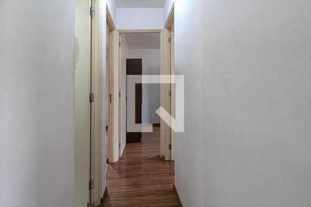 Corredor  de apartamento à venda com 3 quartos, 60m² em Taboão, São Paulo