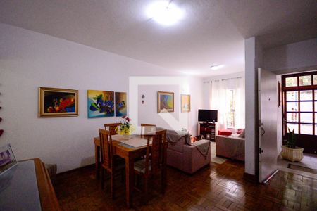 Sala  de casa à venda com 3 quartos, 120m² em Vila Dom Pedro I, São Paulo