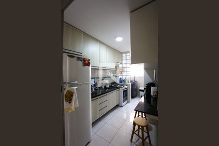 Apartamento à venda com 65m², 2 quartos e 1 vaga Apartamento à venda com 65m², 2 quartos e 1 vagaCozinha