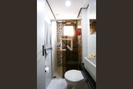 Apartamento à venda com 65m², 2 quartos e 1 vaga Apartamento à venda com 65m², 2 quartos e 1 vagaBanheiro