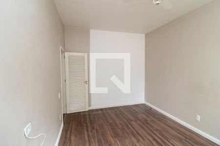 Quarto 2 de apartamento para alugar com 2 quartos, 60m² em Ribeira, Rio de Janeiro