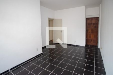 Sala de apartamento para alugar com 2 quartos, 65m² em Jardim Guanabara, Rio de Janeiro