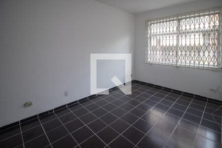 Sala de apartamento para alugar com 2 quartos, 65m² em Jardim Guanabara, Rio de Janeiro