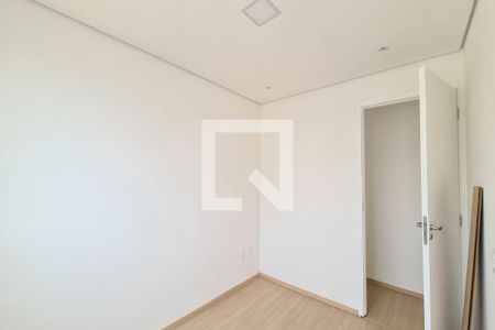 Quarto 1 de apartamento para alugar com 2 quartos, 47m² em Parque São Lourenço, São Paulo