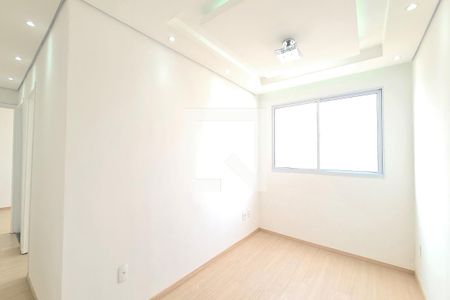 Sala de apartamento para alugar com 2 quartos, 47m² em Parque São Lourenço, São Paulo