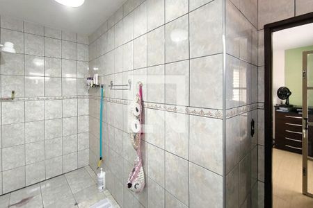 Casa à venda com 180m², 5 quartos e 1 vaga Casa à venda com 180m², 5 quartos e 1 vagaBanheiro da Suíte 1