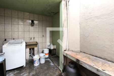 Casa à venda com 180m², 5 quartos e 1 vaga Casa à venda com 180m², 5 quartos e 1 vagaÁrea de Serviço