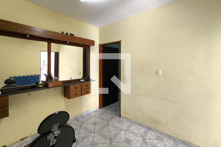 Casa à venda com 180m², 5 quartos e 1 vaga Casa à venda com 180m², 5 quartos e 1 vagaQuarto 4