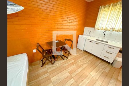 Studio de kitnet/studio para alugar com 1 quarto, 24m² em São João do Rio Vermelho, Florianópolis