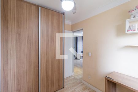 Quarto 1 de apartamento para alugar com 2 quartos, 48m² em Vila Ester, Carapicuíba