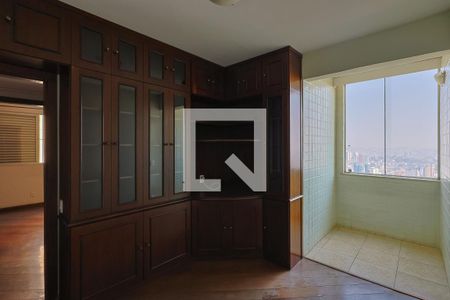 Quarto  de apartamento à venda com 4 quartos, 118m² em Sagrada Família, Belo Horizonte