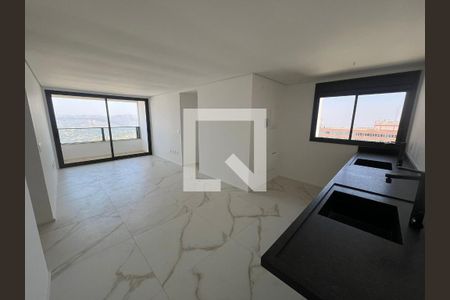 Sala/Cozinha de apartamento para alugar com 2 quartos, 84m² em Vila da Serra, Nova Lima