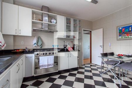 Foto 06 de apartamento à venda com 4 quartos, 155m² em Buritis, Belo Horizonte