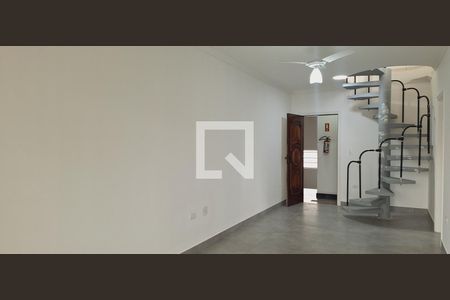 Sala de apartamento para alugar com 3 quartos, 177m² em Tupi, Praia Grande