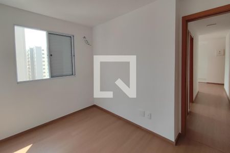 Quarto 2 de apartamento para alugar com 2 quartos, 45m² em Parque Industrial, Campinas