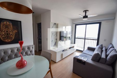 Sala de apartamento para alugar com 2 quartos, 55m² em Todos Os Santos, Rio de Janeiro