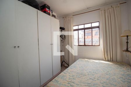 Quarto 2 de casa para alugar com 3 quartos, 75m² em Moinho Velho, São Paulo