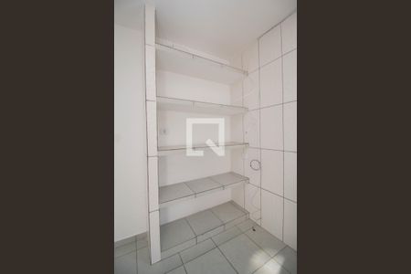 Sala/Cozinha de casa para alugar com 1 quarto, 40m² em Vila Guedes, São Paulo