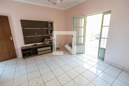 Sala de casa à venda com 5 quartos, 182m² em Guarani, Belo Horizonte