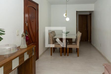 Sala de apartamento para alugar com 2 quartos, 53m² em Taquara, Rio de Janeiro