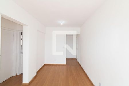 Sala de apartamento para alugar com 2 quartos, 52m² em Campo Grande, Rio de Janeiro