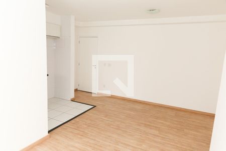 Sala de apartamento para alugar com 2 quartos, 66m² em Jardim Flor da Montanha, Guarulhos