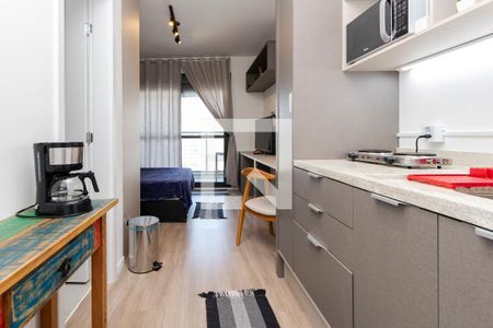 Cozinha de kitnet/studio para alugar com 1 quarto, 25m² em Jardim das Acacias, São Paulo