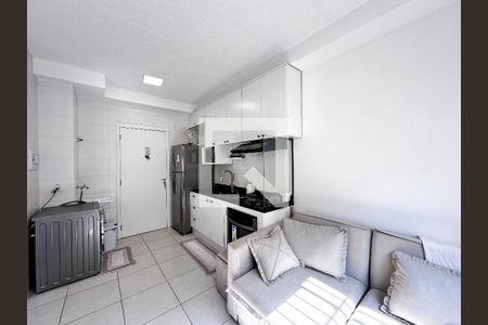 Sala de apartamento para alugar com 2 quartos, 33m² em Vila Socorro, São Paulo