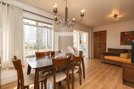 Sala de apartamento à venda com 3 quartos, 90m² em Chácara Santo Antônio, São Paulo