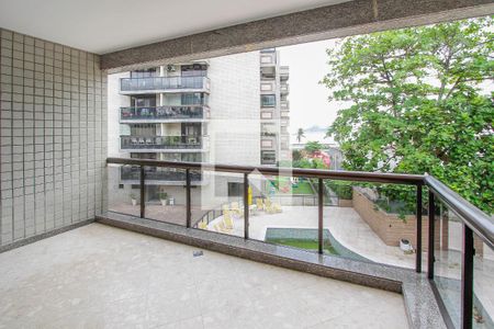 Varanda de apartamento para alugar com 3 quartos, 150m² em Barra da Tijuca, Rio de Janeiro