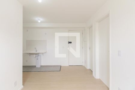 Sala  de apartamento para alugar com 2 quartos, 34m² em Chácara Seis de Outubro, São Paulo