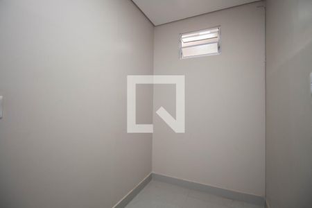 Quarto 1 de apartamento para alugar com 2 quartos, 50m² em Conjunto E, Brasília