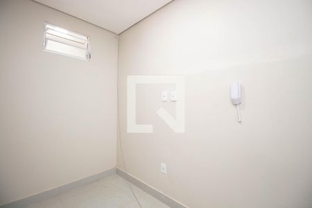 Quarto 1 de apartamento para alugar com 2 quartos, 50m² em Conjunto E, Brasília