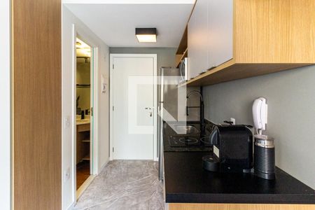 Cozinha de kitnet/studio à venda com 1 quarto, 25m² em República, São Paulo