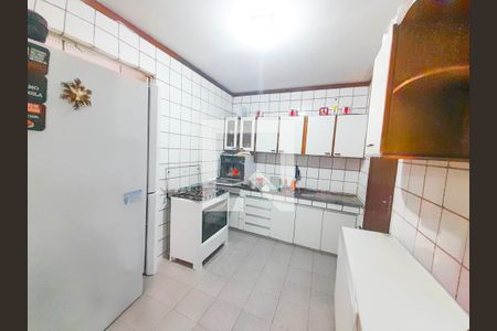 Cozinha de apartamento à venda com 3 quartos, 120m² em Liberdade, Belo Horizonte