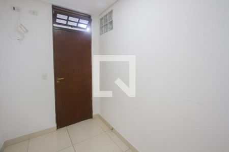 Quarto 2 de casa para alugar com 2 quartos, 60m² em Jardim São Luís, São Paulo