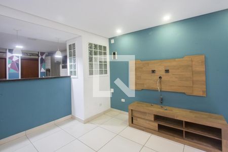 Sala de casa para alugar com 2 quartos, 60m² em Jardim São Luís, São Paulo