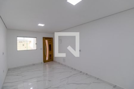 Sala de casa à venda com 4 quartos, 150m² em Vila Nhocune, São Paulo