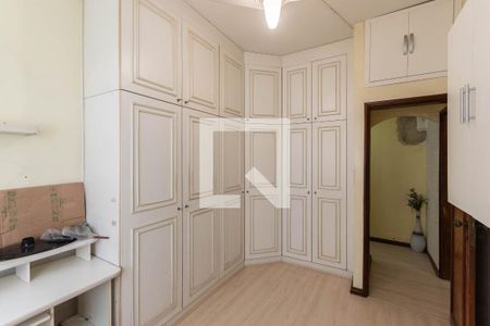 Quarto 1 de apartamento para alugar com 2 quartos, 80m² em Vila Isabel, Rio de Janeiro