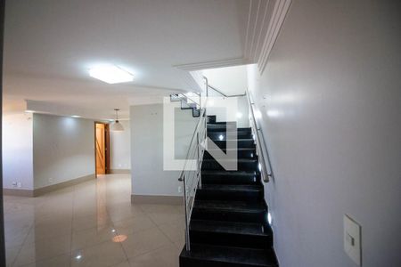 Sala de apartamento para alugar com 5 quartos, 300m² em 609, Brasília