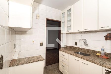 Cozinha de apartamento à venda com 2 quartos, 52m² em Cidade Nova, Belo Horizonte