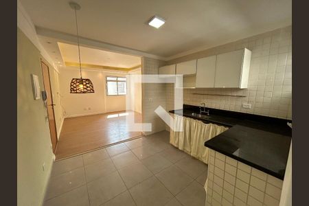 Cozinha de apartamento à venda com 2 quartos, 75m² em Água Branca, São Paulo