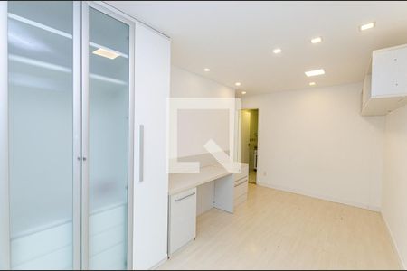 Suíte de apartamento à venda com 2 quartos, 191m² em Icaraí, Niterói