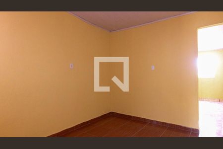 Sala de casa para alugar com 2 quartos, 120m² em Vila Iguaçu, São Paulo