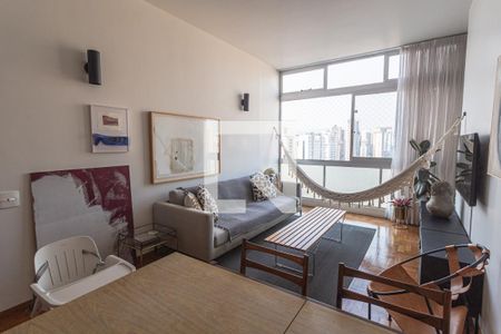 Sala de apartamento à venda com 2 quartos, 110m² em Santo Agostinho, Belo Horizonte