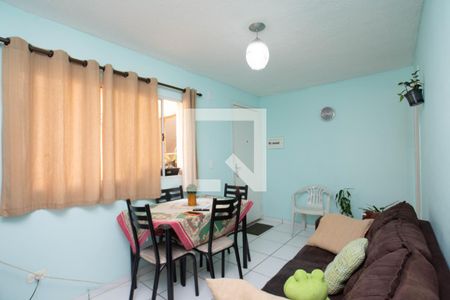 Sala de apartamento para alugar com 2 quartos, 45m² em Jardim Guilhermino, Guarulhos