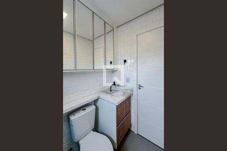 Banheiro de apartamento para alugar com 1 quarto, 26m² em Ipiranga, São Paulo